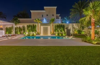 5 bedrooms villa for sale, Dubai, UAE No. 4472