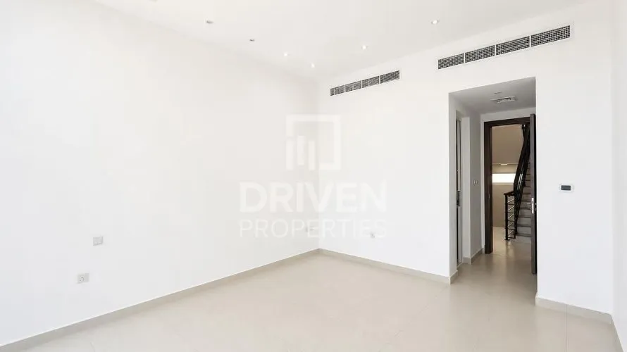4 bedrooms villa for sale, Mirdif Villas, Mirdif, Dubai, UAE No. 4035 № 11