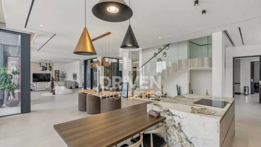 5 bedrooms villa for sale, Nad Al Sheba 1, Nadd Al Sheba, Dubai, UAE No. 4290
