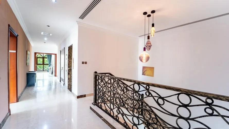 5 bedrooms villa for sale, Dubai, UAE No. 4479 № 13