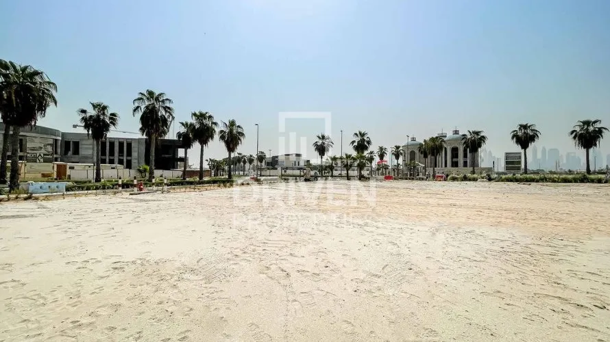 1069.87m² land for sale, Jumeirah, Dubai, UAE No. 4081 № 1