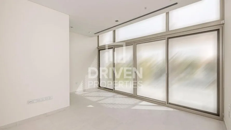 5 bedrooms villa for sale, District One, Mohammed Bin Rashid City, Dubai, UAE No. 3858 № 11