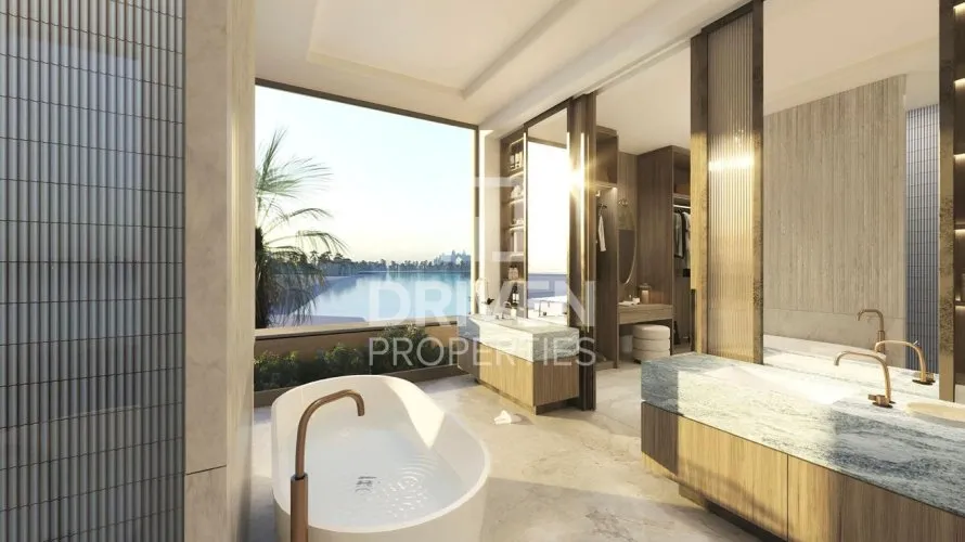 2 bedrooms apartment for sale, The Crescent, Palm Jumeirah, Dubai, UAE No. 4024 № 1