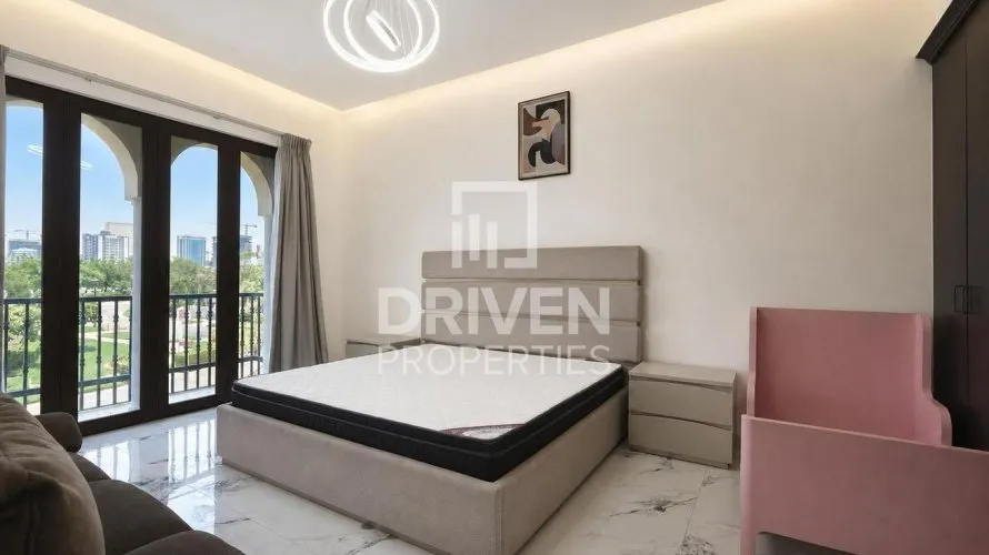 7 bedrooms villa for sale, The Villa, Dubai, UAE No. 3865 № 12