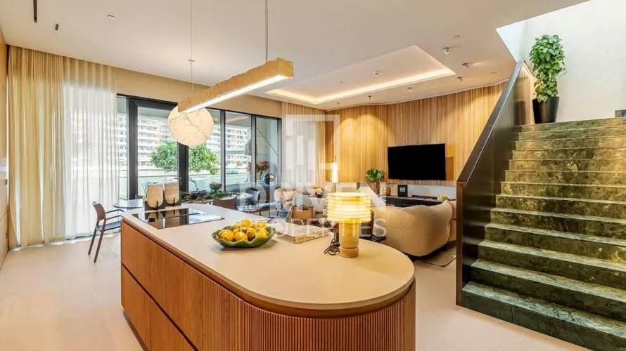 3 bedrooms apartment for sale, Al Wasl, Dubai, UAE No. 3852 № 1