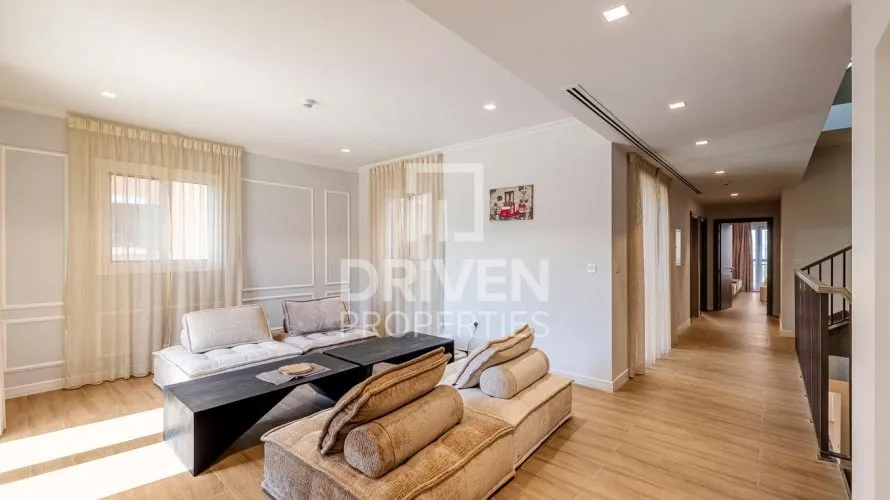 4 bedrooms townhouse for sale, Jumeirah, Dubai, UAE No. 4377 № 7
