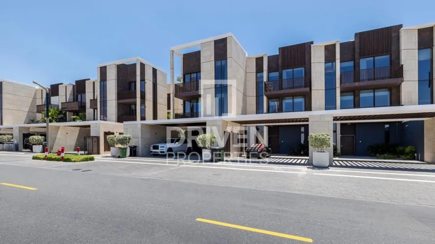 3 bedrooms villa for sale, Jumeirah Bay Island, Jumeirah, Dubai, UAE No. 3886 № 2