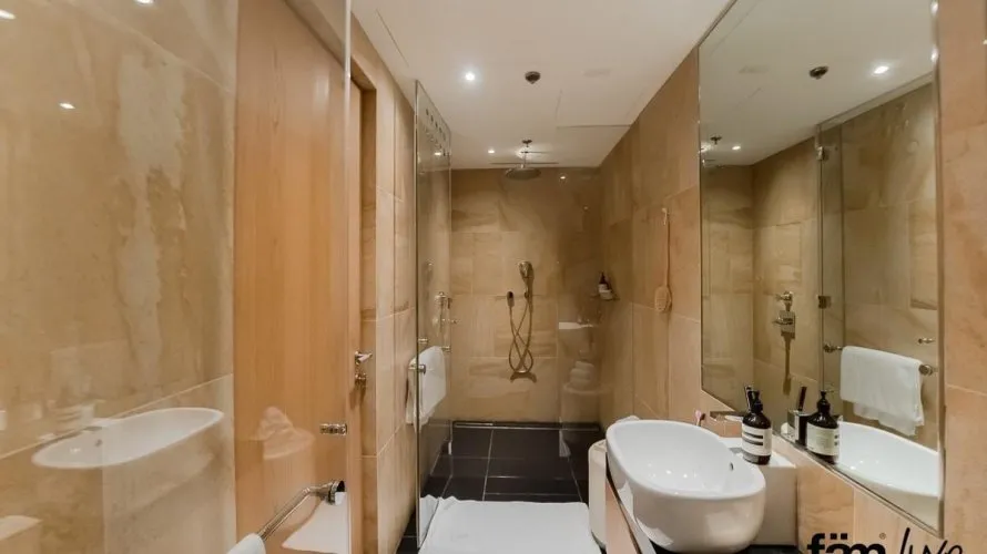 2 bedrooms apartment for sale, Dubai, UAE No. 4224 № 1