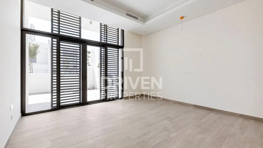 6 bedrooms villa for sale, District One, Mohammed Bin Rashid City, Dubai, UAE No. 4367 № 13