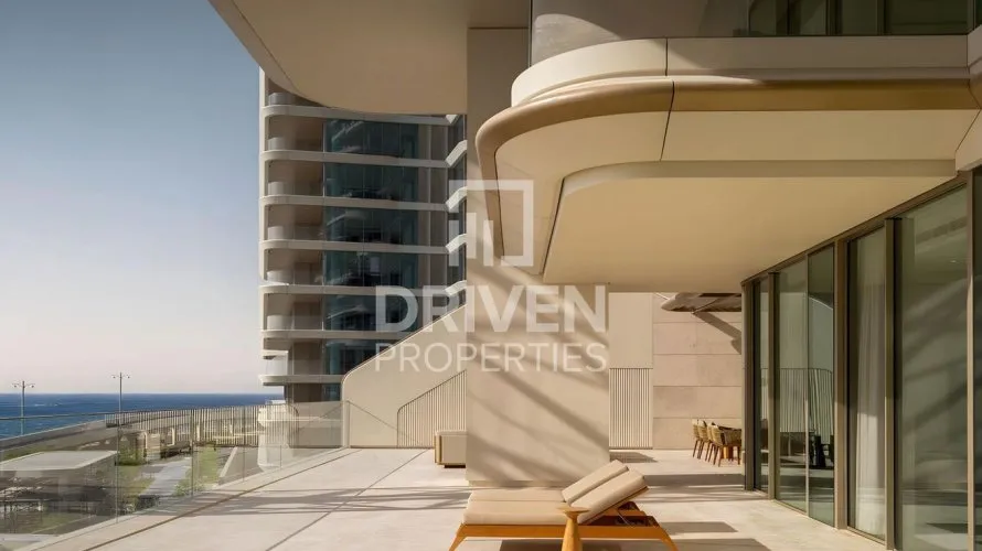 4 bedrooms apartment for sale, The Crescent, Palm Jumeirah, Dubai, UAE No. 3846 № 1