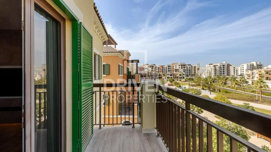 4 bedrooms townhouse for sale, Jumeirah, Dubai, UAE No. 4377