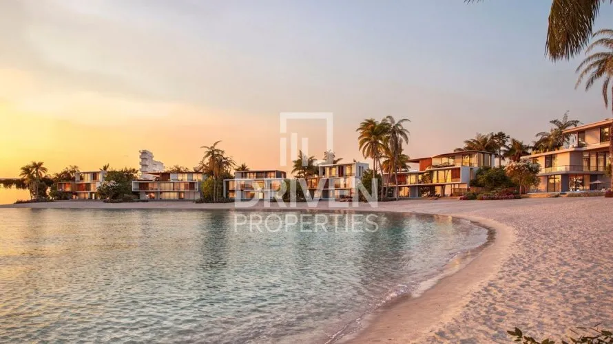 6 bedrooms villa for sale, Palm Jumeirah, Dubai, UAE No. 3884 № 3