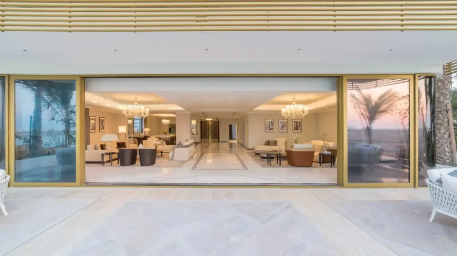 7 bedrooms villa for sale, The World Islands, Dubai, UAE No. 4268