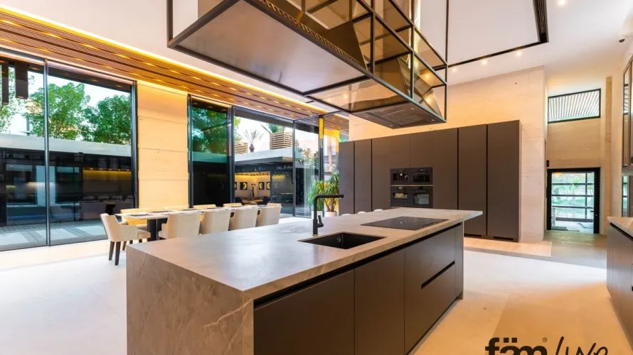 5 bedrooms villa for sale, Umm Al Sheif, Dubai, UAE No. 4223 № 25