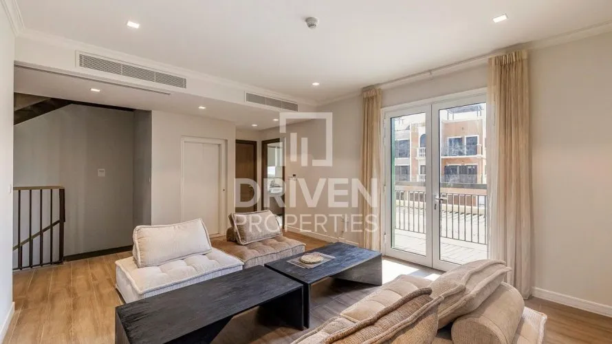4 bedrooms townhouse for sale, Jumeirah, Dubai, UAE No. 4377 № 6