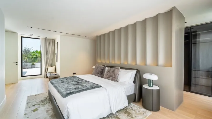 5 bedrooms villa for sale, Jumeirah Islands, Dubai, UAE No. 4476 № 15