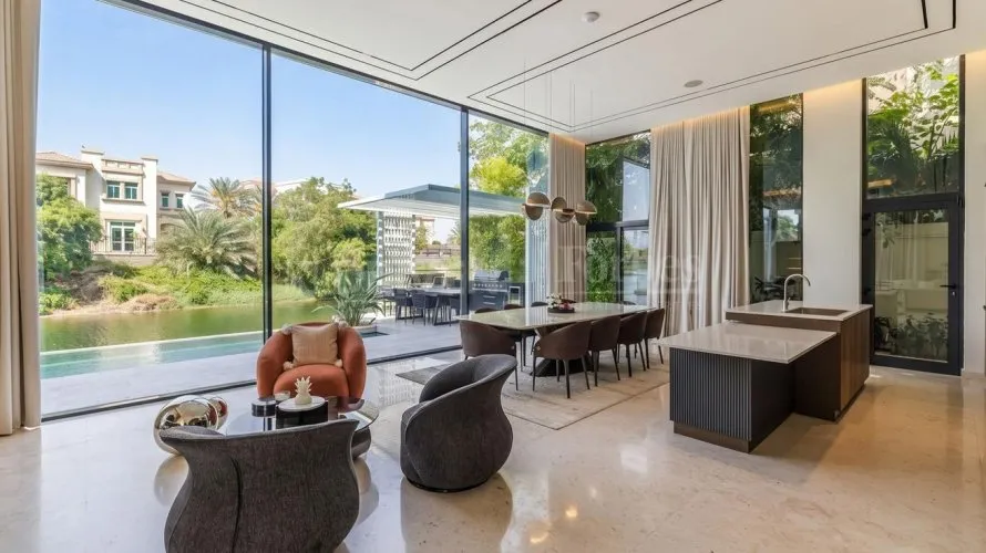 5 bedrooms villa for sale, Jumeirah Park, Dubai, UAE No. 4487 № 2