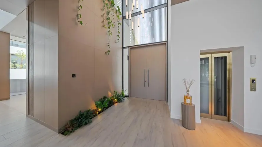 7 bedrooms villa for sale, Al Barari, Dubai, UAE No. 4566 № 17