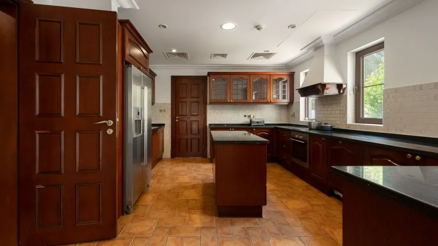 5 bedrooms villa for sale, Jumeirah Golf Estates, Dubai, UAE No. 4743 № 14