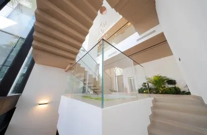 7 bedrooms villa for sale, Al Barari, Dubai, UAE No. 4566