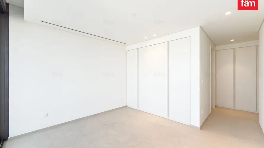 4 bedrooms apartment for sale, Dubai, UAE No. 4543 № 12