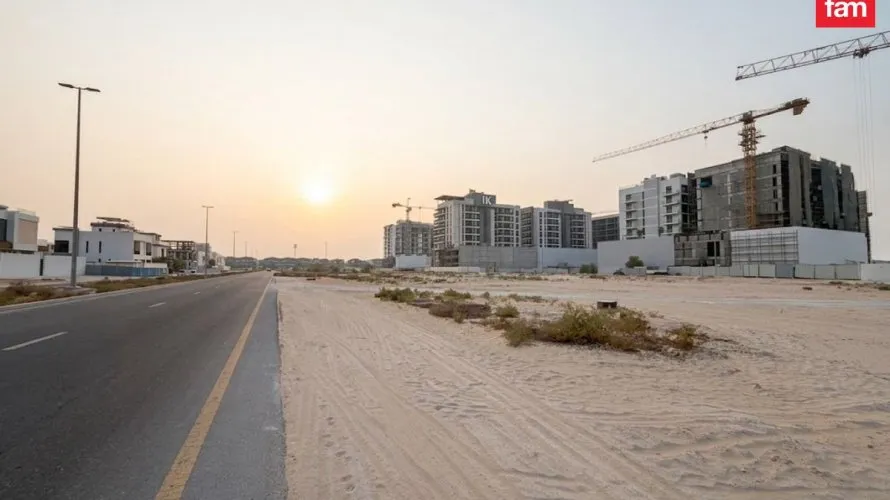 899.7m² land for sale, Dubai, UAE No. 4723 № 4