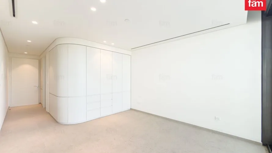 4 bedrooms apartment for sale, Dubai, UAE No. 4543 № 9
