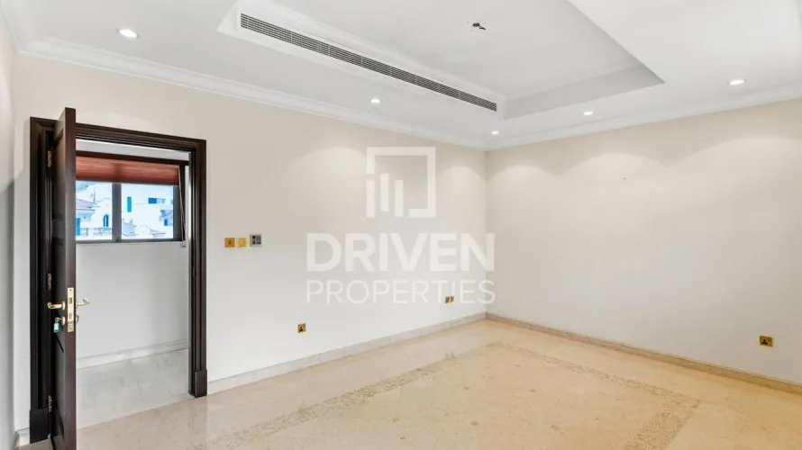 6 bedrooms villa for sale, Signature Villas, Palm Jumeirah, Dubai, UAE No. 4867 № 19