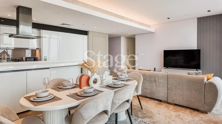 3 bedrooms apartment for sale, Dubai, UAE No. 4557