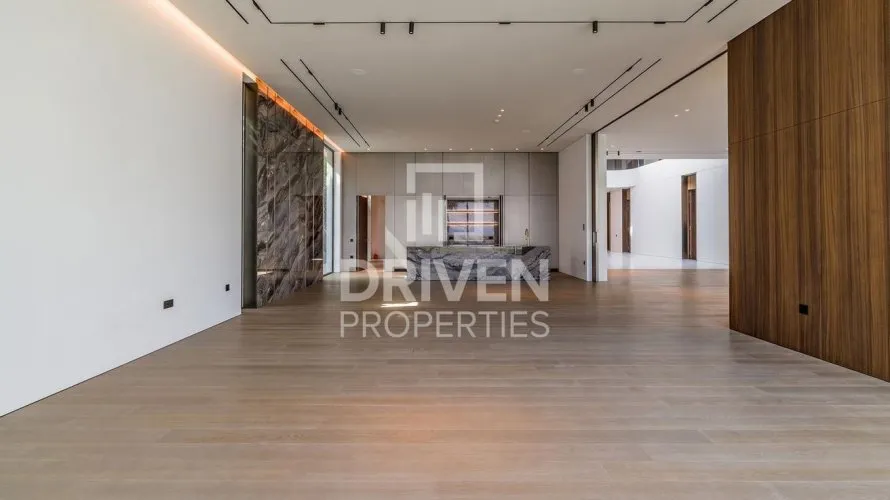 6 bedrooms villa for sale, The Crescent, Palm Jumeirah, Dubai, UAE No. 4621 № 10