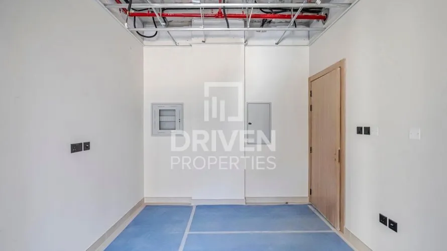 750.01m² building for sale, Dubai, UAE No. 4861 № 6