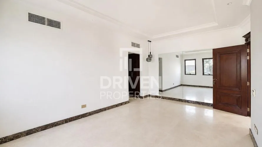 5 bedrooms villa for sale, Signature Villas, Palm Jumeirah, Dubai, UAE No. 4635 № 18