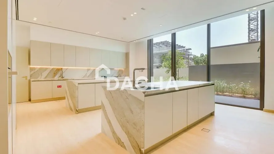 4 bedrooms apartment for sale, Palm Jumeirah, Dubai, UAE No. 4825 № 16