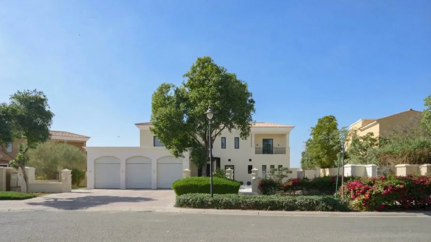 6 bedrooms villa for sale, Arabian Ranches, Dubai, UAE No. 4741 № 4