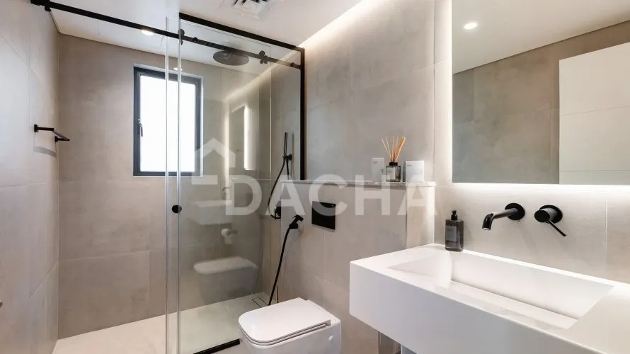 5 bedrooms villa for sale, Jumeirah Islands, Dubai, UAE No. 4716
