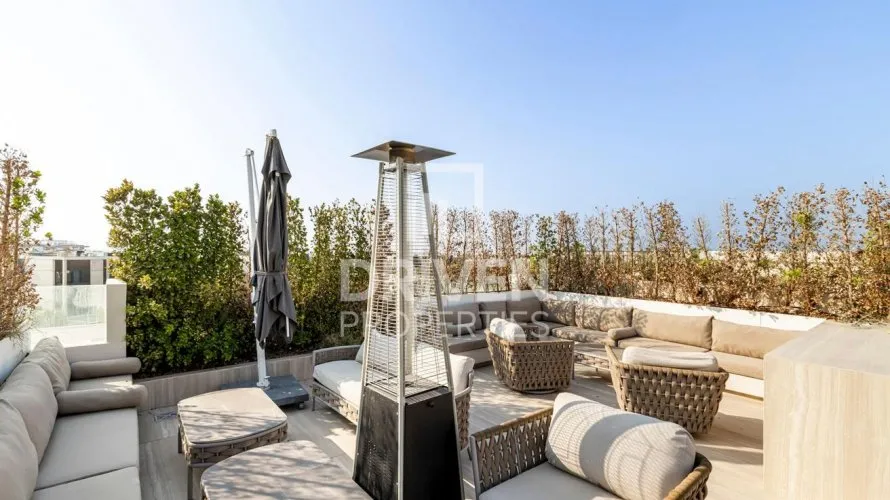 3 bedrooms villa for sale, Jumeirah Bay Island, Jumeirah, Dubai, UAE No. 4863 № 1