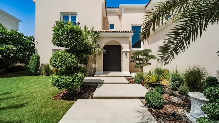 6 bedrooms villa for sale, Dubai, UAE No. 4560 № 18