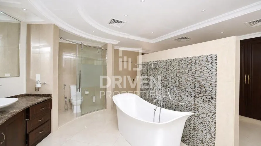 5 bedrooms villa for sale, Signature Villas, Palm Jumeirah, Dubai, UAE No. 4635 № 17