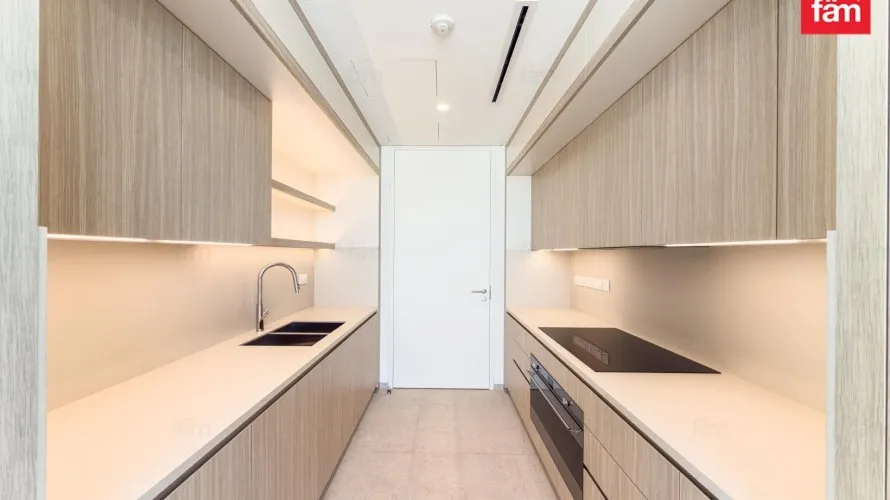 4 bedrooms apartment for sale, Dubai, UAE No. 4543 № 4