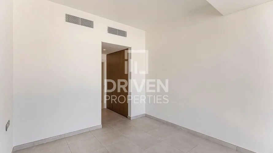 3 bedrooms apartment for sale, The Crescent, Palm Jumeirah, Dubai, UAE No. 4624 № 3