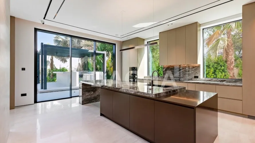 6 bedrooms villa for sale, The Mansions, Jumeirah Islands, Dubai, UAE No. 4715 № 19
