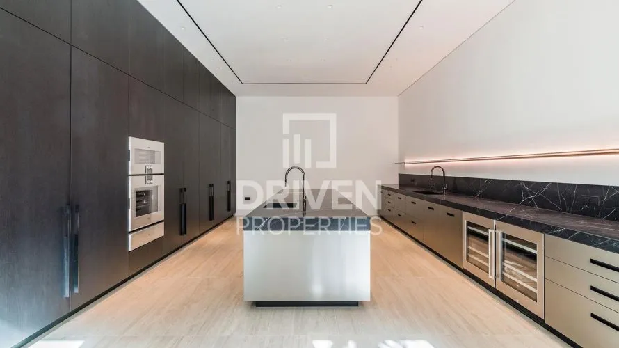 6 bedrooms villa for sale, The Crescent, Palm Jumeirah, Dubai, UAE No. 4621 № 17