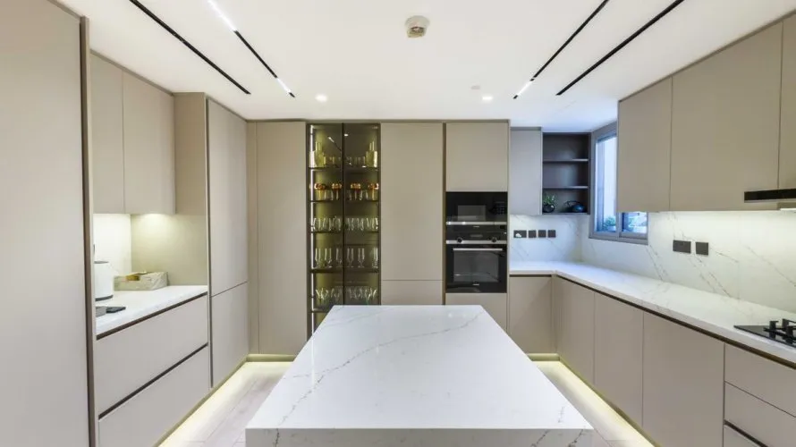 5 bedrooms townhouse for sale, Dubai, UAE No. 4852 № 10